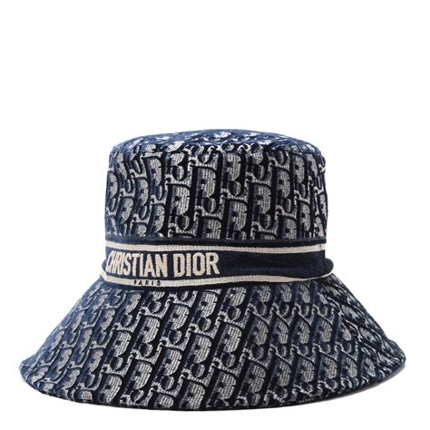 christian dior hats price.